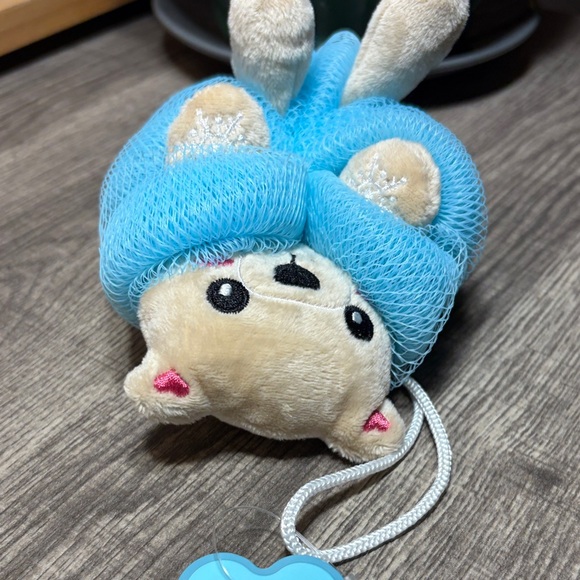 5 for $25 Tan Plush Bear Loofah - Picture 4 of 6